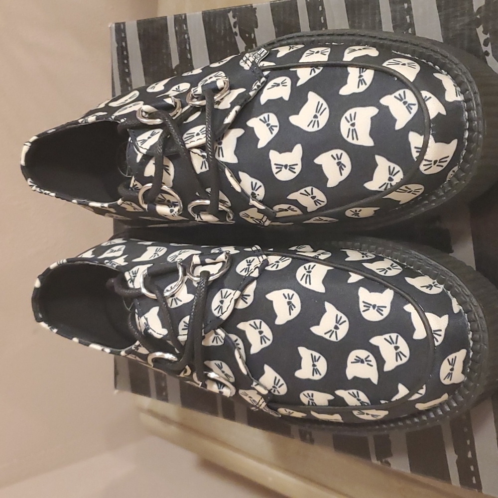 TUK shoes